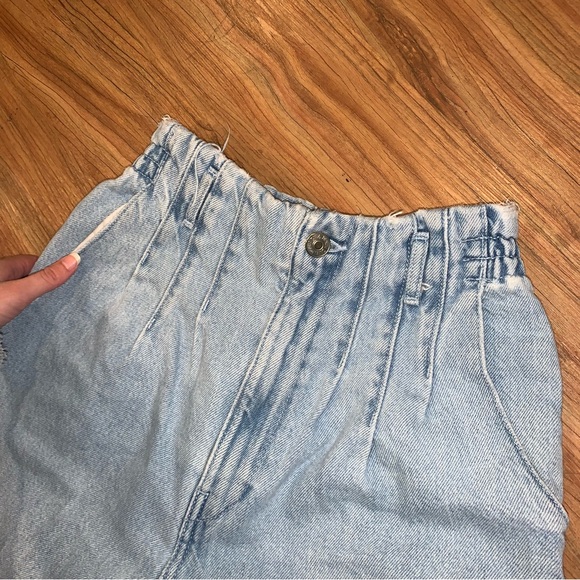 ZARA Blue Denim Jeans with Tight Waist - Picture 2 of 3